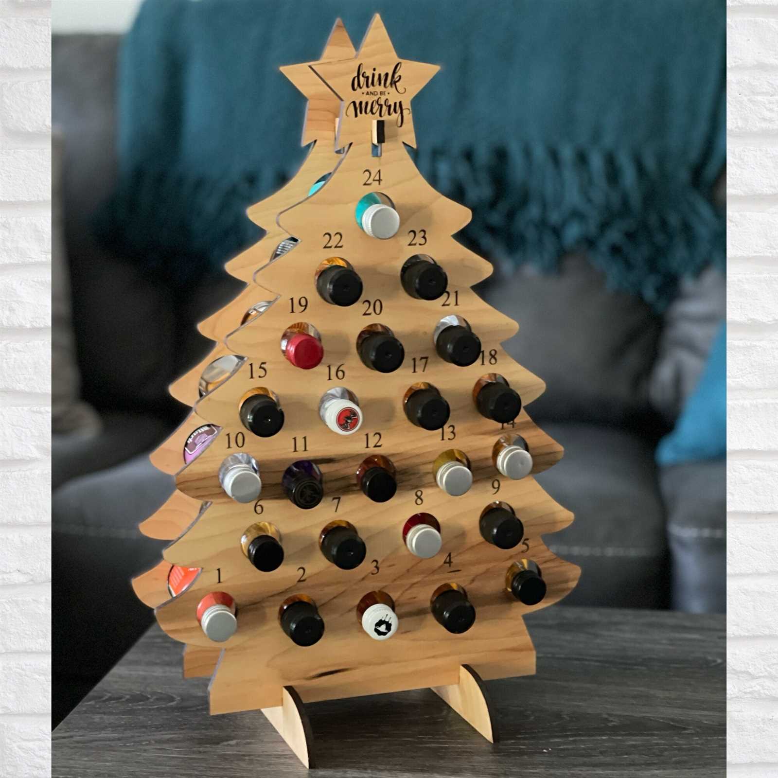 wooden wine advent calendar template